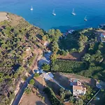 Villa Filon Ktima Beachfront Upscale