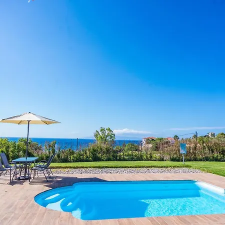 Willa Filon Ktima Beachfront Upscale Karavádhos