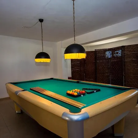 Filon Ktima Beachfront Upscale Villa