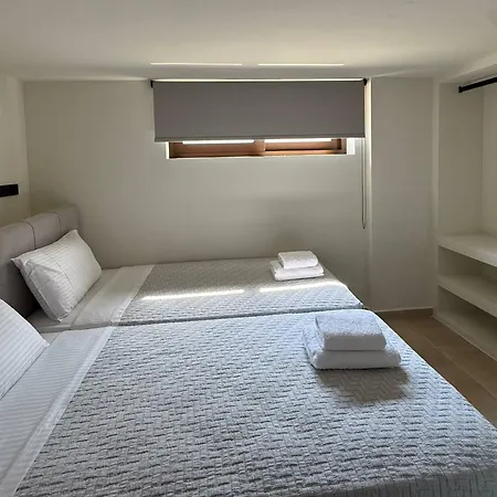 Вилла Filon Ktima Beachfront Upscale Каравадос