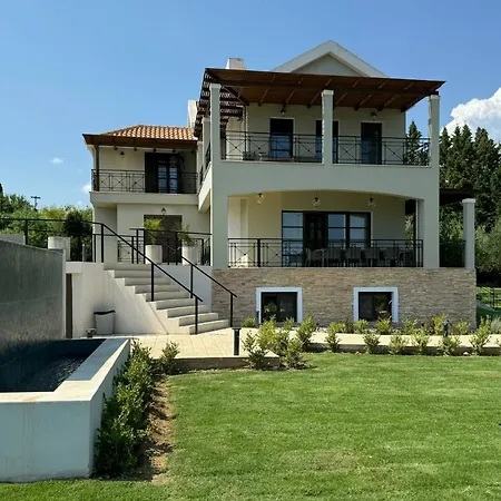 Filon Ktima Beachfront Upscale * Каравадос
