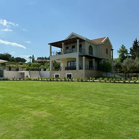 Filon Ktima Beachfront Upscale