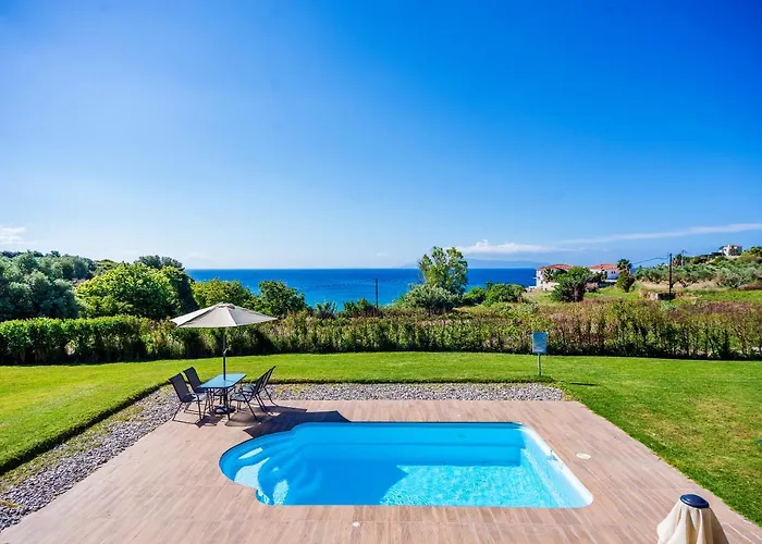 Filon Ktima Beachfront Upscale