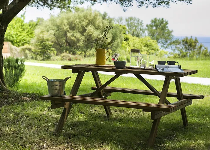 Filon Ktima Beachfront Upscale